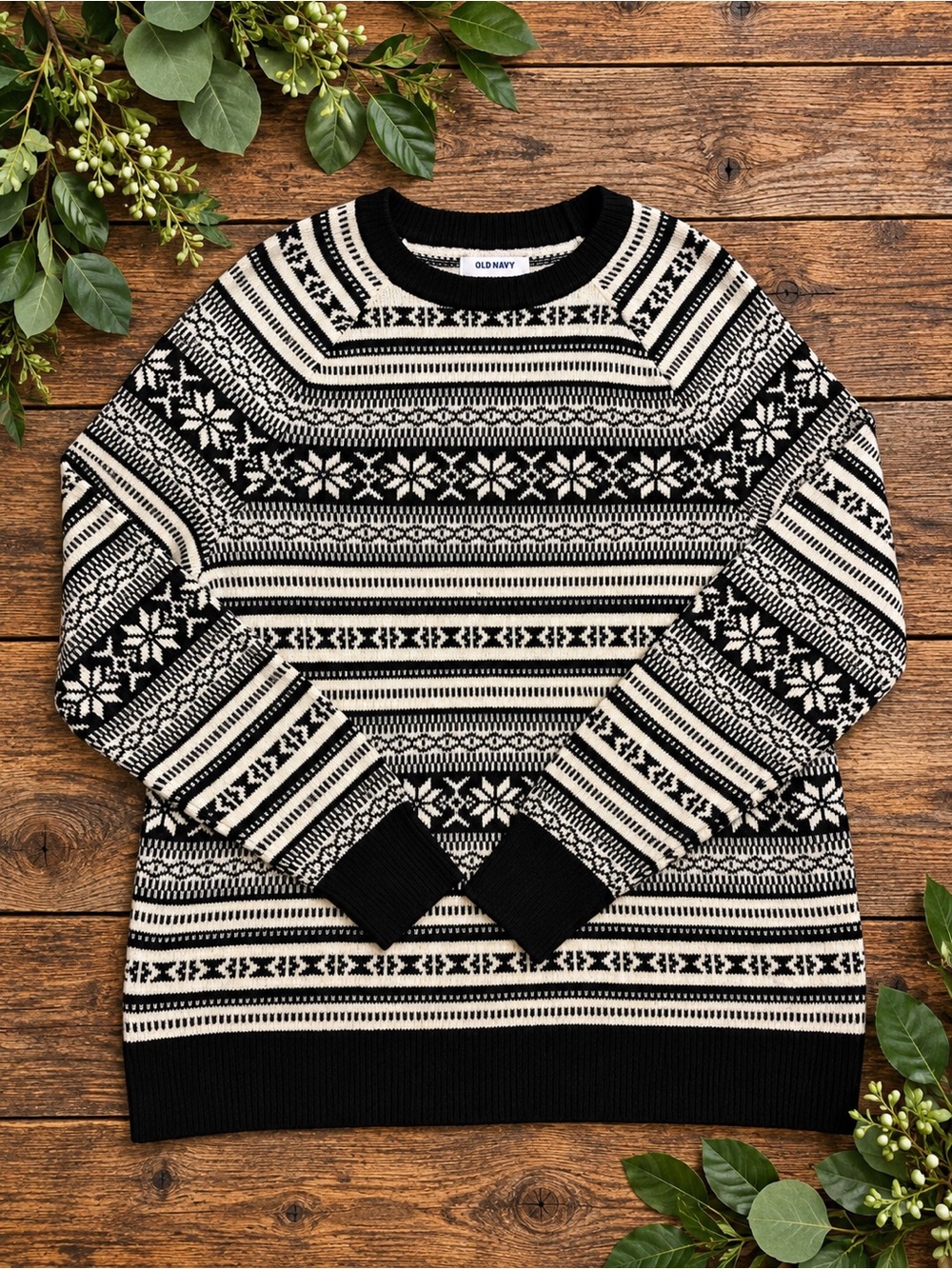 Old Navy Fair Isle Sweater Women’s Large Black Cream Nordic Winter
